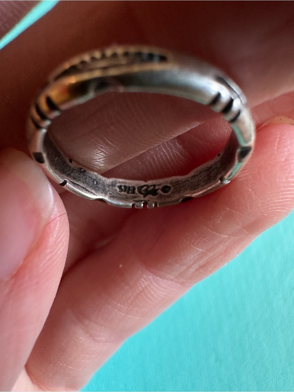 Vintage 6 Stackable Native American Design Sterling Rings - Picture 6 of 11